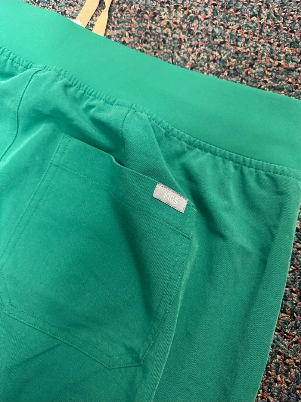 FIGS Livingston Scrub Pants - Picture 6 of 6